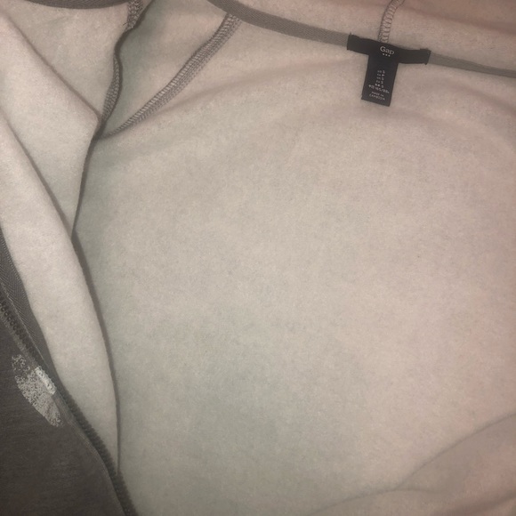 NWOT Gap hoodie - Picture 7 of 7